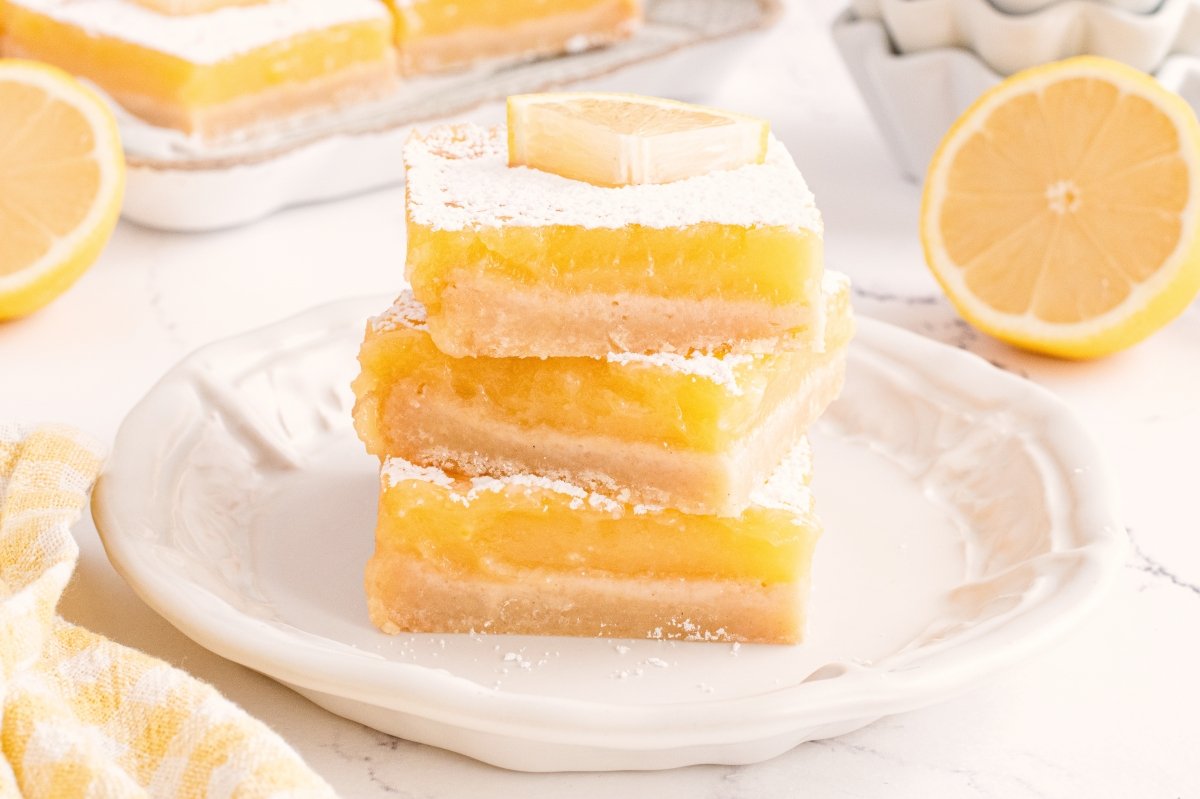 Lemon bar, resep gigitan lemon Amerika yang tak tertahankan