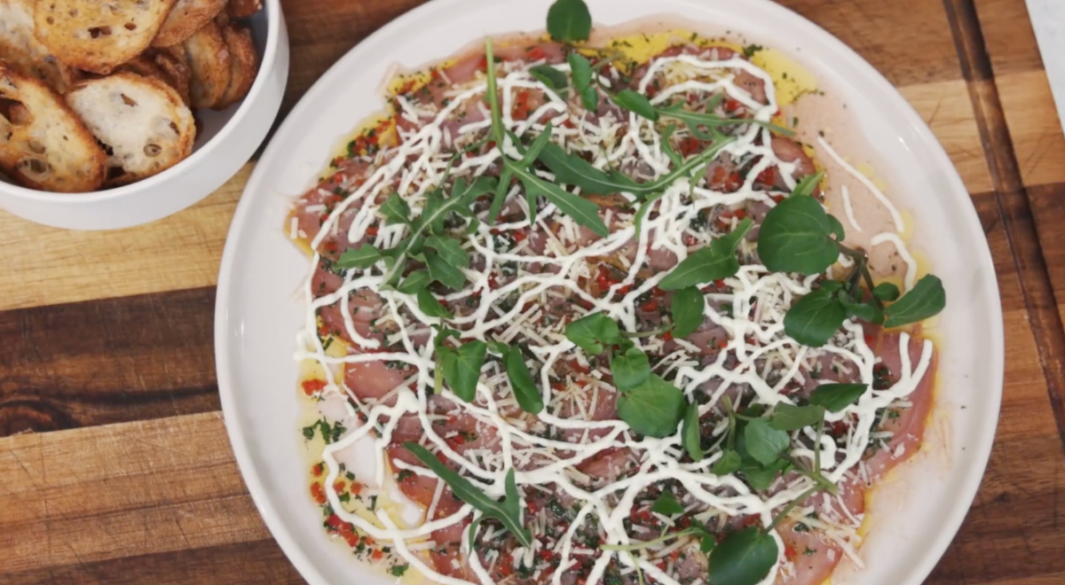 Makan malam Hari Valentine tanpa meninggalkan rumah: menu spesial Giacomo Bocchio